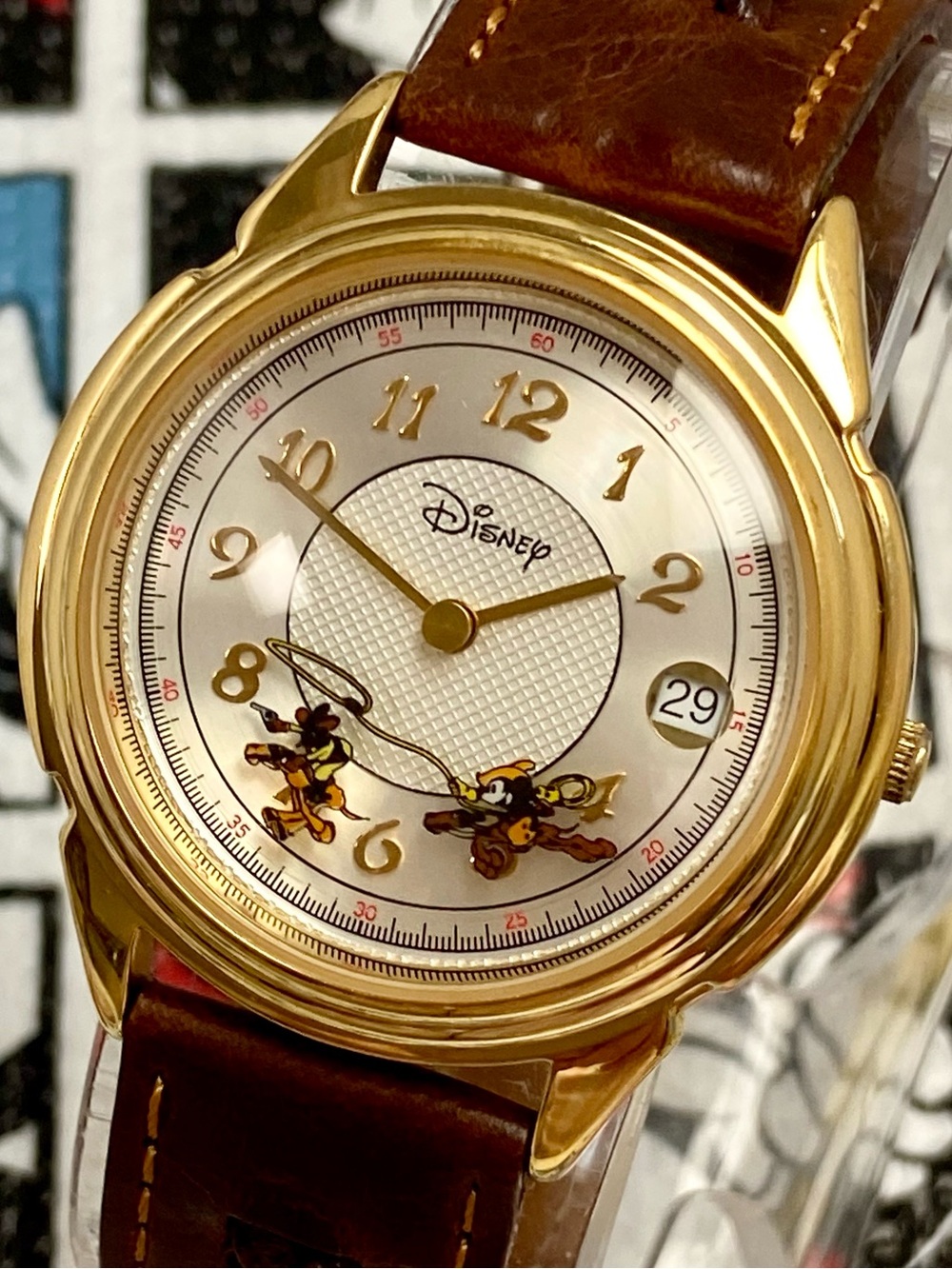 RARE Disney X Fossil Animated "Two-Gun" Cowboy Mickey Mouse Unisex Watch